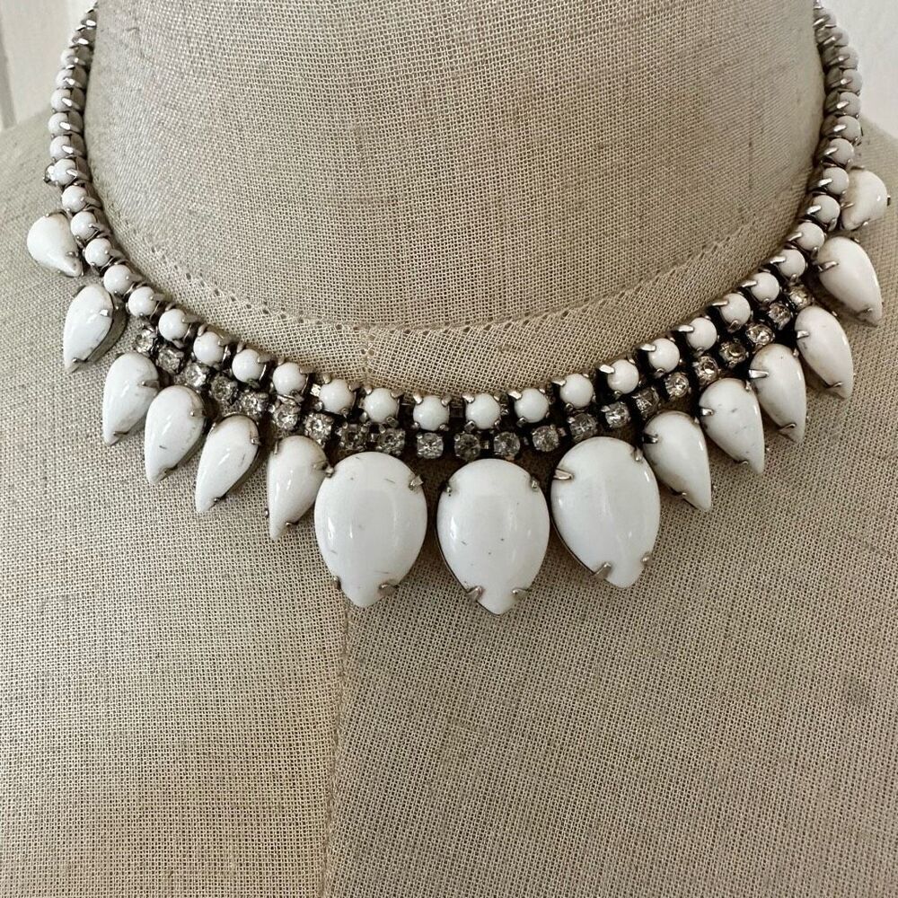 Kramer milk glass rhinestone white choker necklace